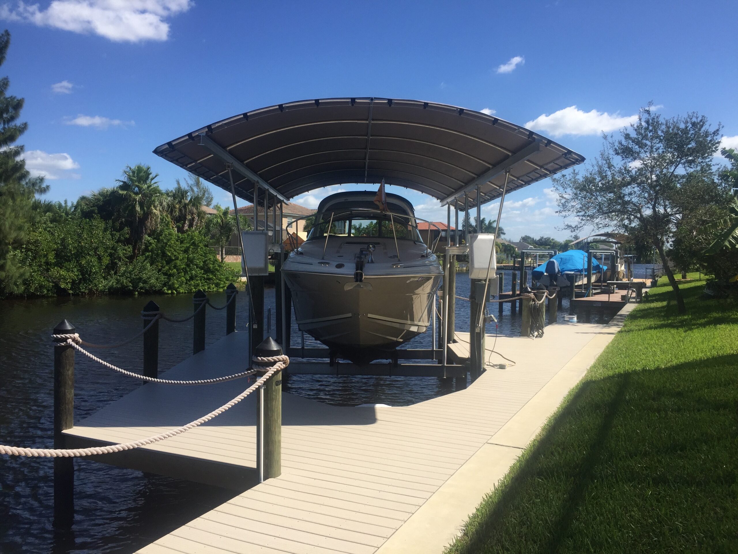 boat-lift-cover